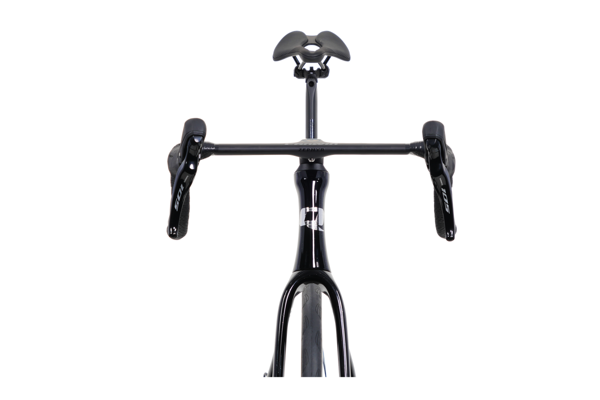 RIME AERO in Starry Black, detail 3