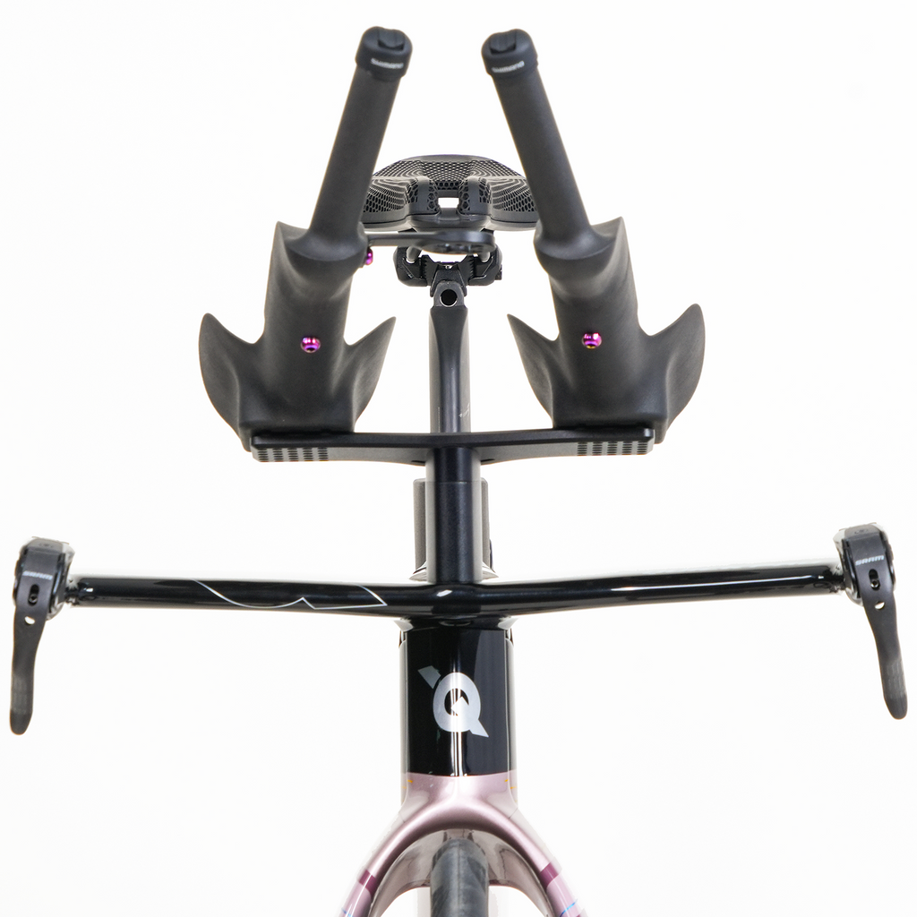 Fully Adjustable Aero Cockpit